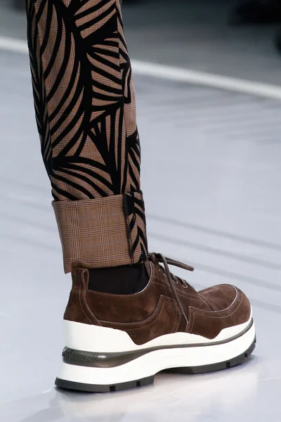 Look 72